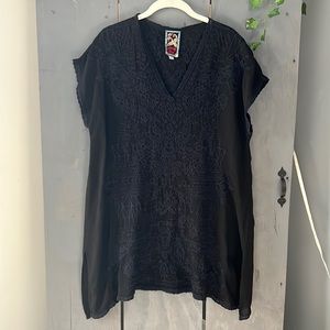 Johnny Was Black Navy Boho Hippie Flowy Short Sleeve Embroidered Floral Tunic